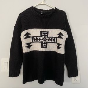 Black Tribal Print Thick Sweater in Size Small
